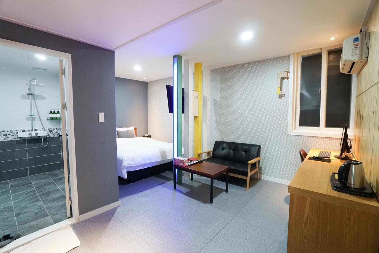 Java Hotel Gwangyang  Exteriör bild