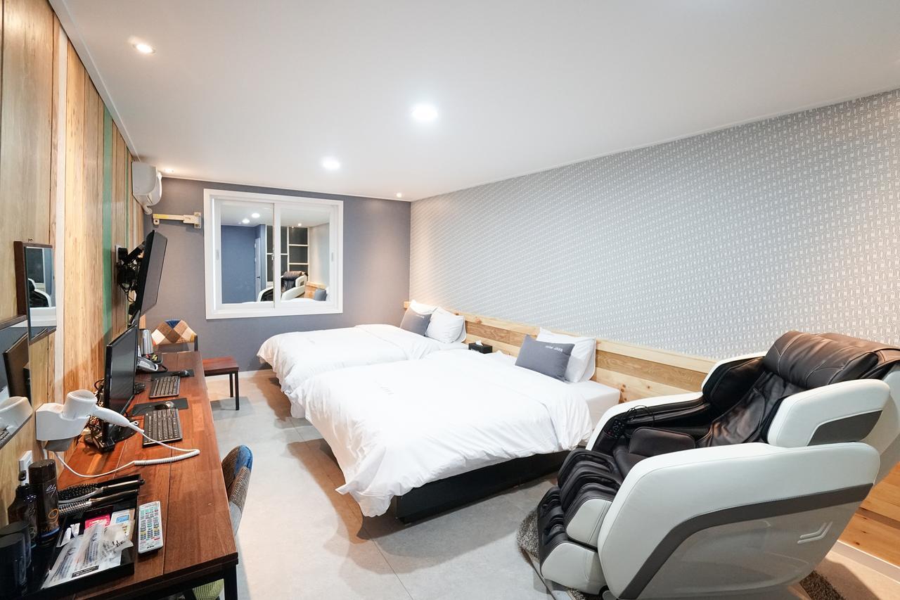 Java Hotel Gwangyang  Exteriör bild